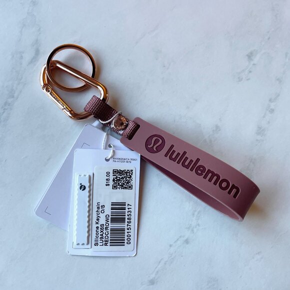 NWT Lululemon Silicone Keychain Red Clay Rockwood - Picture 4 of 7